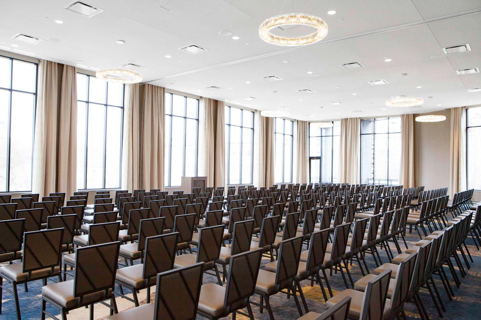 Hilton Garden Inn Minneapolis - University Area Dış mekan fotoğraf